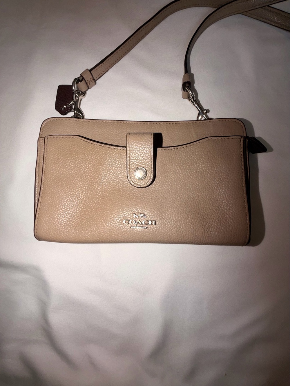 Coach Pebble Leather Crossbody Wallet Bag Beige Brown Leather Wristlet Purse